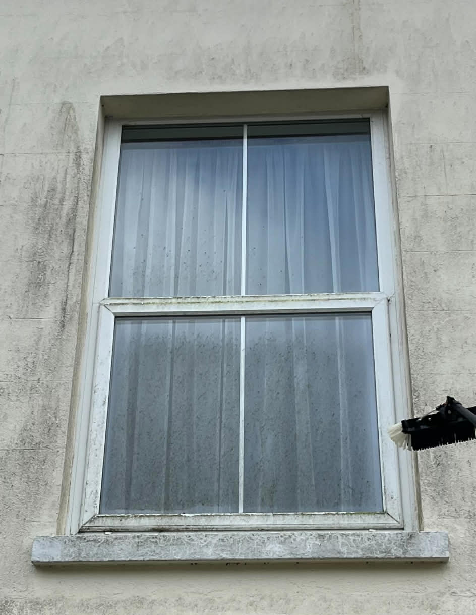 Window Cleaning - Before cleaning